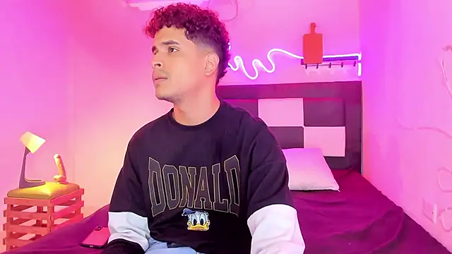 Lucky boys  X online show from October 2025 12:34:02 PM