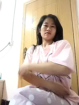 Snapshot of luy-xinh02 chatting on November 2025 02:16:01 PM luy-xinh02 online show from November 2025 02:16:01 PM