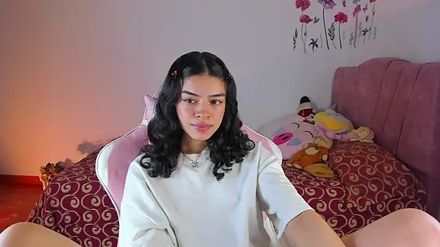 Snapshot of maddy_parker__ chatting on July 2026 11:22:01 PM maddy parker online show from July 2026 11:22:01 PM