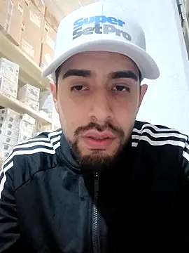 Snapshot of Waver857 chatting on November 2025 12:45:02 AM Waver857 online show from November 2025 12:45:02 AM