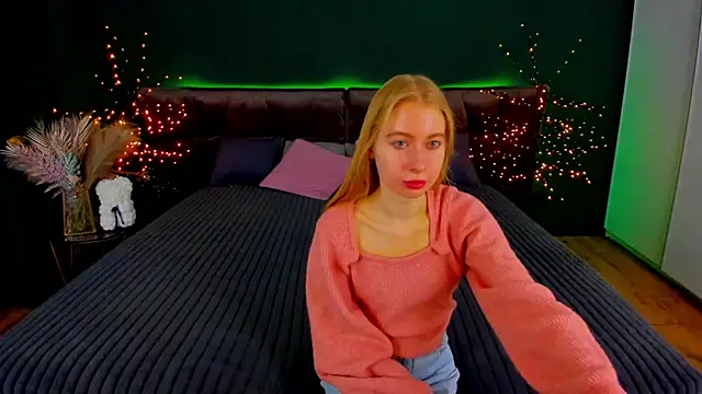 Alina Blonde online show from October 2025 05:43:02 AM