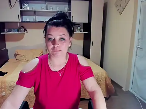 Snapshot of Soffy_Skye chatting on April 2026 04:59:01 AM Soffy Skye online show from April 2026 04:59:01 AM