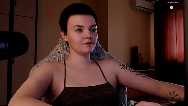 Snapshot of KrisNeal chatting on March 2026 09:04:02 AM KrisNeal online show from March 2026 09:04:02 AM