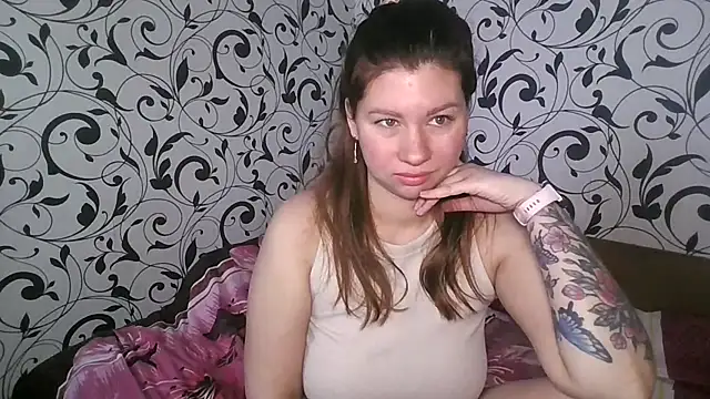 YourEmilie online show from March 2026 07:55:02 AM