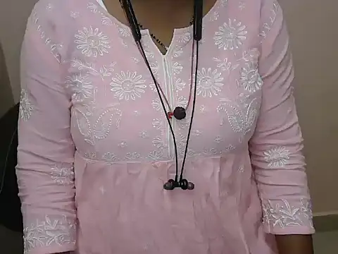 Snapshot of bold_naina chatting on November 2025 03:39:02 AM bold naina online show from November 2025 03:39:02 AM