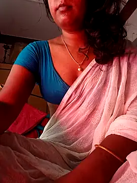 Tamil Kavitha online show from May 2026 11:10:02 PM