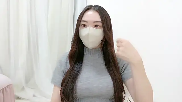  Mia land  online show from October 2025 01:22:01 PM