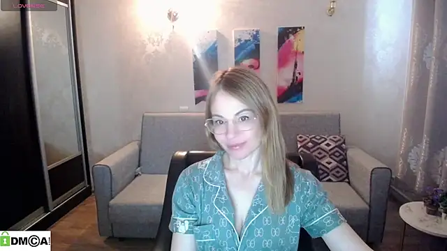 Snapshot of shy_hot_cat chatting on October 2025 07:32:01 AM shy hot cat online show from October 2025 07:32:01 AM