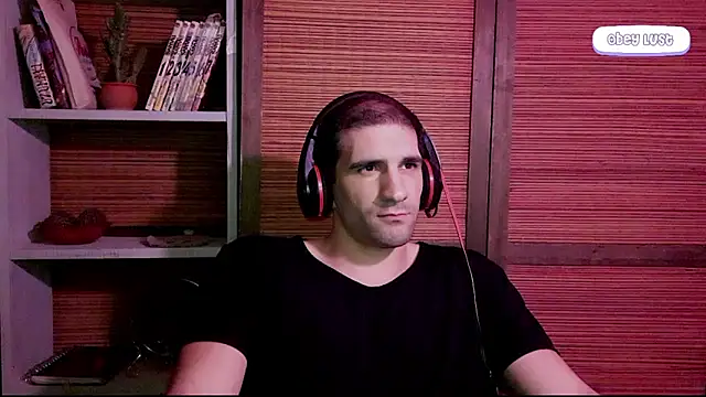 Snapshot of ObeyLust chatting on September 2025 03:08:02 AM ObeyLust online show from September 2025 03:08:02 AM