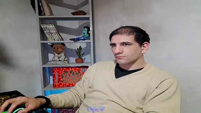 Snapshot of ObeyLust chatting on September 2025 05:23:01 AM ObeyLust online show from September 2025 05:23:01 AM