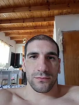 Snapshot of ObeyLust chatting on October 2025 06:21:01 PM ObeyLust online show from October 2025 06:21:01 PM