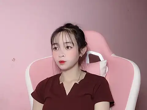 Snapshot of Suna7383 chatting on November 2025 03:12:02 PM Suna7383 online show from November 2025 03:12:02 PM