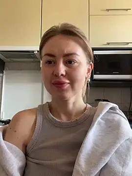 MartaLuna  online show from March 2026 07:15:01 AM