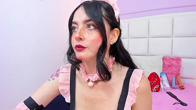 Ashleypetit online show from February 2026 12:56:01 PM