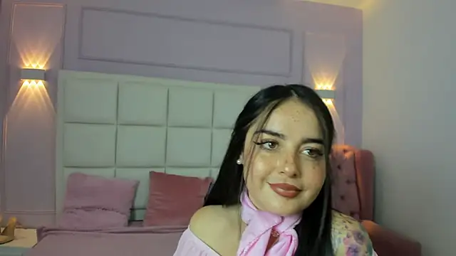 Ashleypetit online show from May 2026 01:08:02 PM