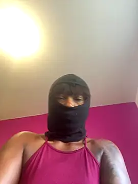 douceebene online show from September 2025 11:26:01 AM