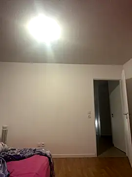 douceebene online show from September 2025 08:30:01 AM