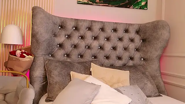 MeganXDesire online show from February 2026 05:26:01 AM