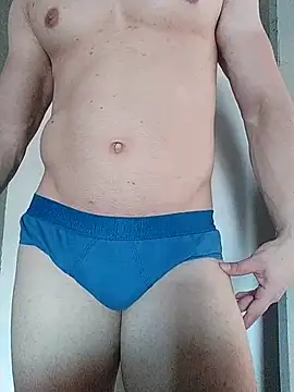 brankinho28 online show from October 2025 12:16:02 PM