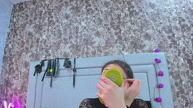 Snapshot of KatyVelvet chatting on October 2025 02:53:02 AM KatyVelvet online show from October 2025 02:53:02 AM