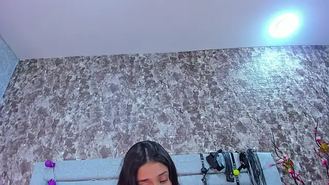 Snapshot of KatyVelvet chatting on October 2025 03:39:02 AM KatyVelvet online show from October 2025 03:39:02 AM