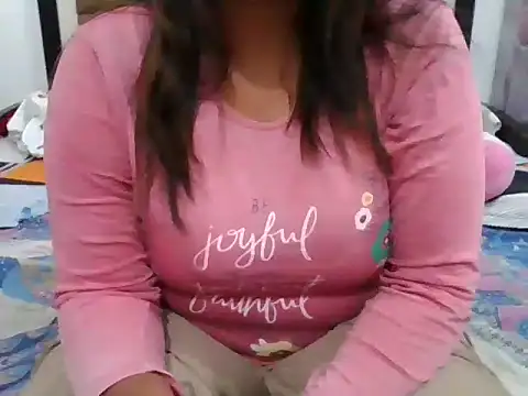 Snapshot of Bhabhi_osm chatting on June 2026 05:45:01 PM Bhabhi osm online show from June 2026 05:45:01 PM