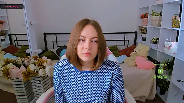 Elma Lily online show from February 2026 07:18:01 AM