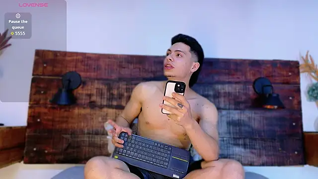 JhosuaVega online show from February 2026 12:03:01 AM