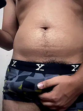 engineerboy14 online show from October 2025 07:00:01 PM