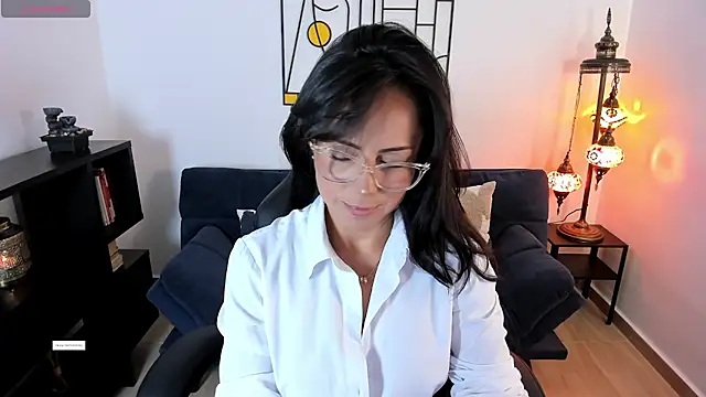 Lyliboomm online show from October 2025 09:26:02 PM