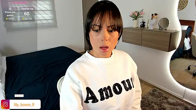 Lyliboomm online show from February 2026 09:07:01 PM