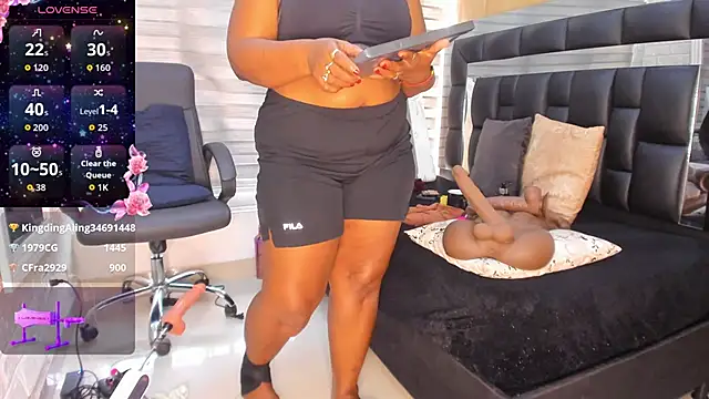 sheyla  ebony online show from June 2026 02:33:01 PM