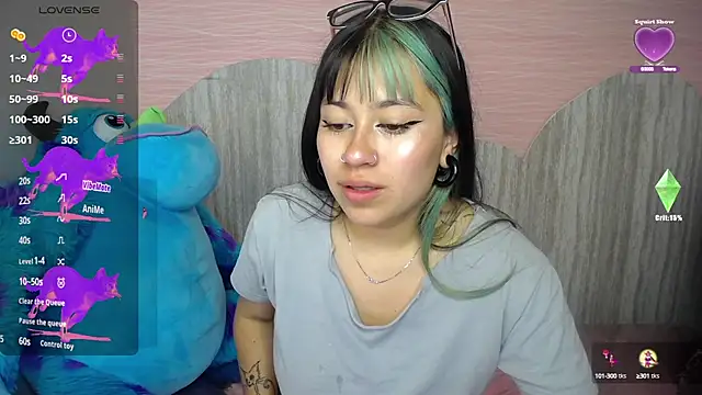 nicte t  online show from October 2025 08:40:01 PM