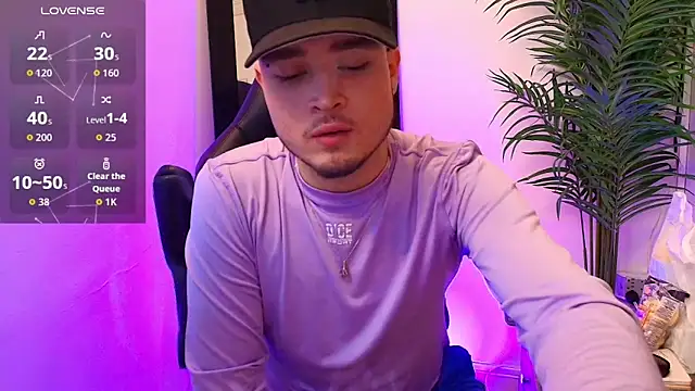 SALVATORE MULLER1 online show from October 2025 08:17:01 PM