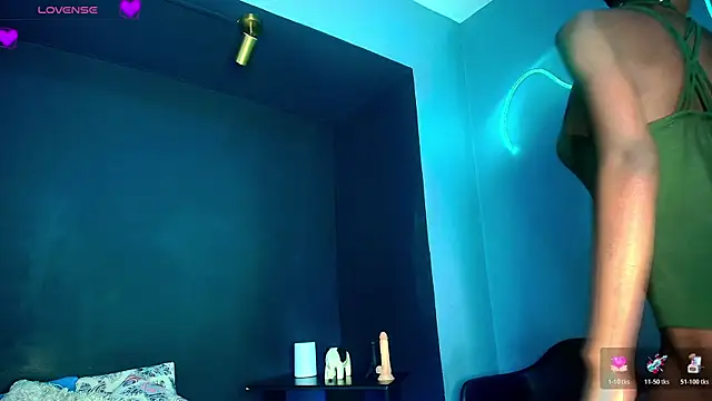 CamilaaSaenz online show from October 2025 12:27:02 PM