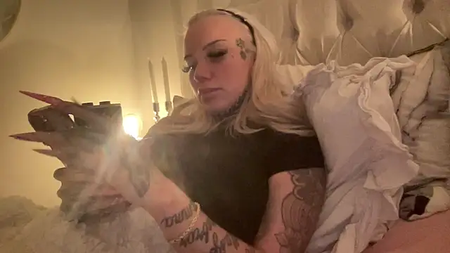 paulinaalatalo online show from March 2026 07:02:02 PM