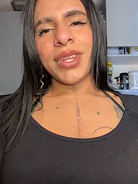 Snapshot of Sara_Andradee chatting on September 2025 08:10:01 PM Sara Andradee online show from September 2025 08:10:01 PM