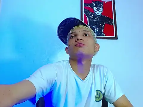 EL VENEZOLANO 22CM online show from October 2025 04:49:01 AM