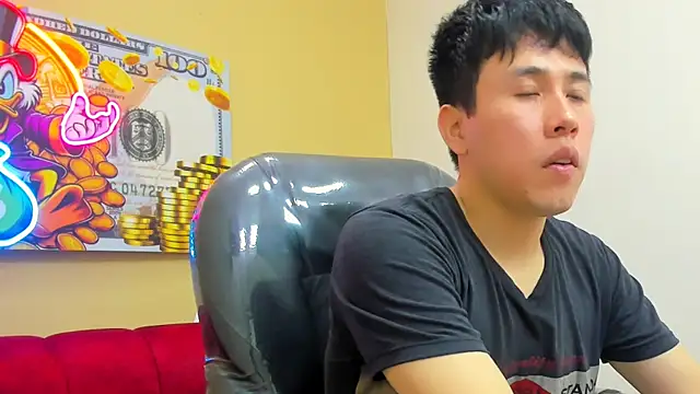 Snapshot of Nick_Wolff chatting on October 2025 07:44:02 PM Nick Wolff online show from October 2025 07:44:02 PM