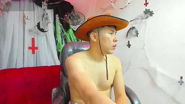 Snapshot of Nick_Wolff chatting on October 2025 05:08:01 AM Nick Wolff online show from October 2025 05:08:01 AM