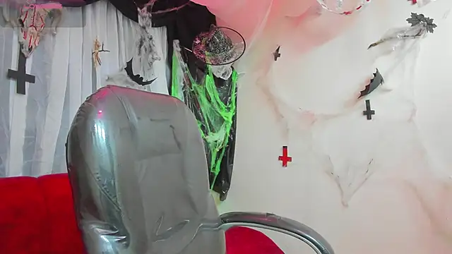 Snapshot of Nick_Wolff chatting on October 2025 05:51:01 AM Nick Wolff online show from October 2025 05:51:01 AM