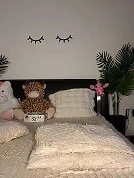 Andrestarr online show from February 2025 06:40:02 PM