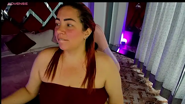 Snapshot of alexiaystive3 chatting on October 2025 03:56:02 PM alexiaystive3 online show from October 2025 03:56:02 PM