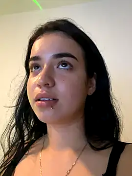 MichxX5 online show from September 2025 06:13:02 AM