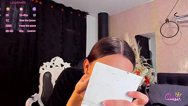 Snapshot of Almaazz chatting on February 2026 07:34:02 PM Almaazz online show from February 2026 07:34:02 PM