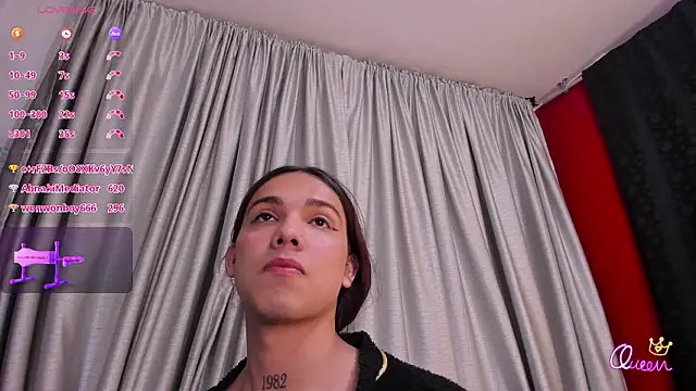 Snapshot of Almaazz chatting on March 2026 07:57:01 AM Almaazz online show from March 2026 07:57:01 AM