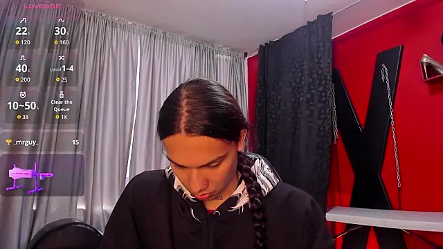 Snapshot of Almaazz chatting on March 2026 07:30:01 PM Almaazz online show from March 2026 07:30:01 PM