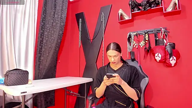 Snapshot of Almaazz chatting on March 2026 07:59:01 PM Almaazz online show from March 2026 07:59:01 PM