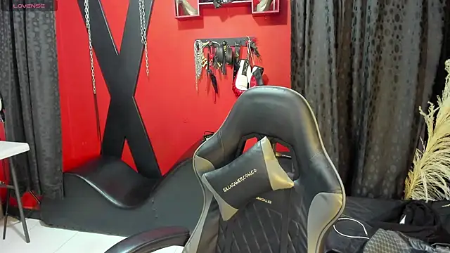 Almaazz online show from May 2026 09:22:01 PM