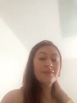 Snapshot of milenacardona chatting on September 2025 04:07:01 PM milenacardona online show from September 2025 04:07:01 PM